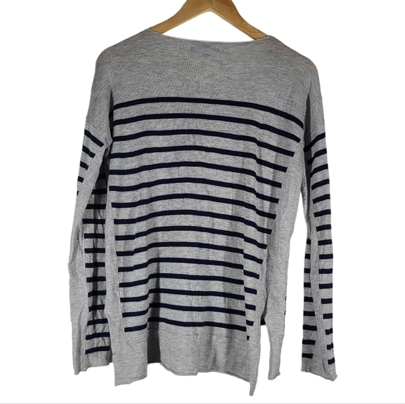 Fate thin gray w navy striped Thin Womens sweater wool blend M - Picture 2 of 4